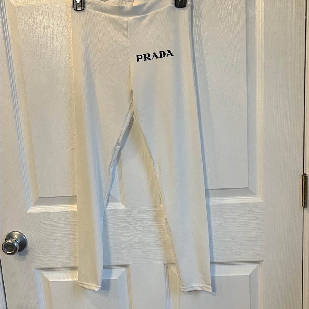 NWOT Prada White Leggings with Logo